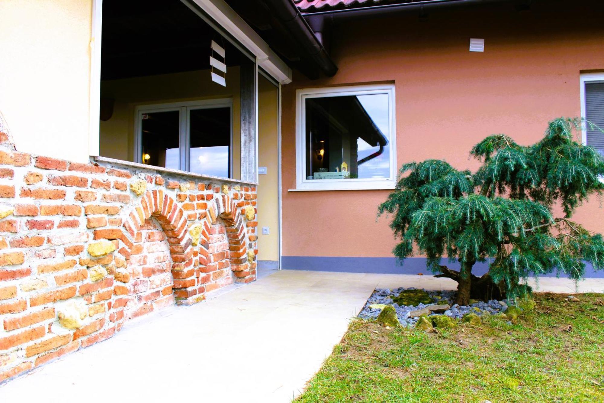 Villa Pocitniska Hisa Soncni Vrh à Spodnji Ivanjci Extérieur photo