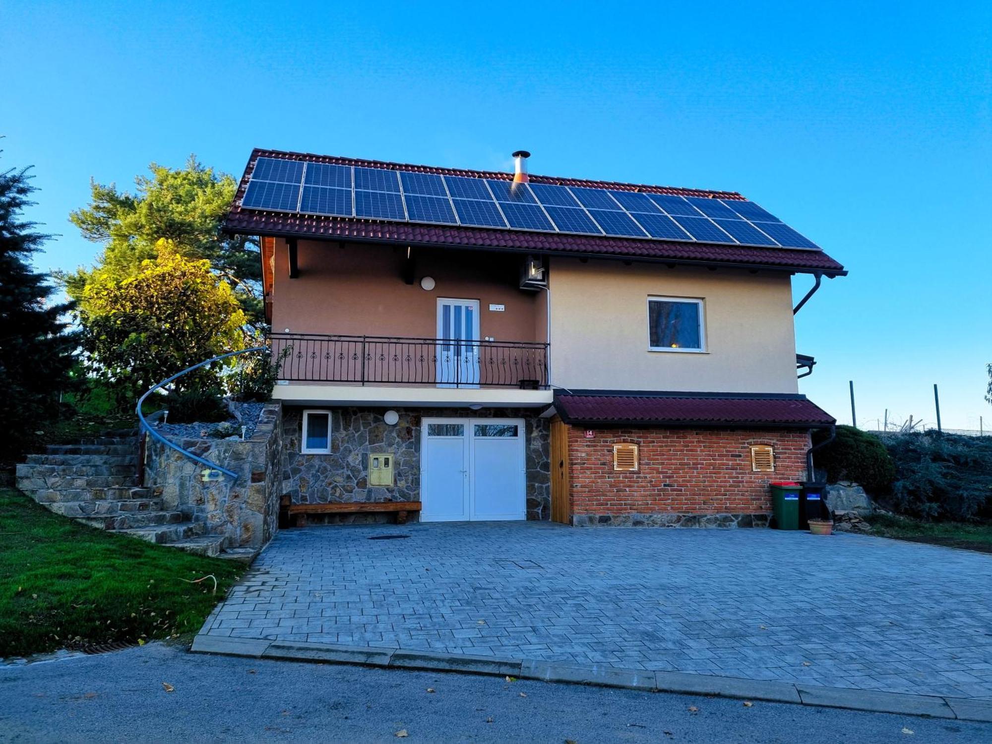 Villa Pocitniska Hisa Soncni Vrh à Spodnji Ivanjci Extérieur photo